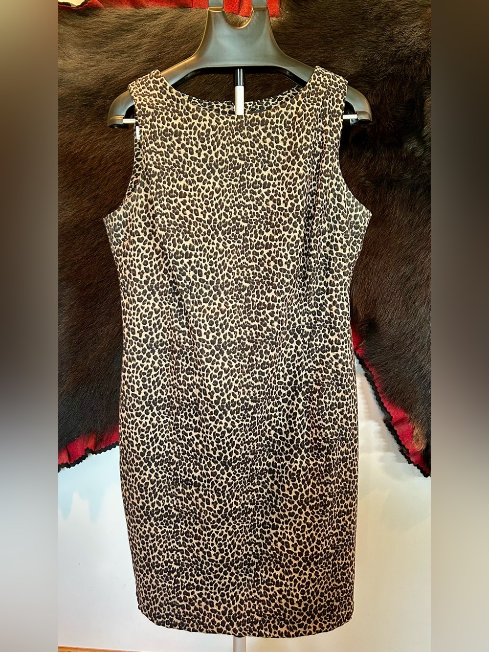 Teddi Leopard Print Midi Dress in Black and Tan Stretchy Sz 16